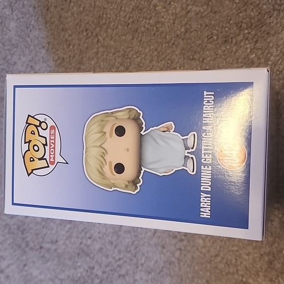 Harry Dunne Getting a Haircut Funko Pop - Picture 2 of 4